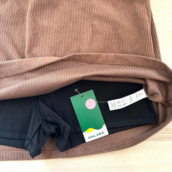 NWT Halara High Waisted 2-in-1 Corduroy Mini Skirt Built-In Shorts Brown Size L - Picture 7 of 7